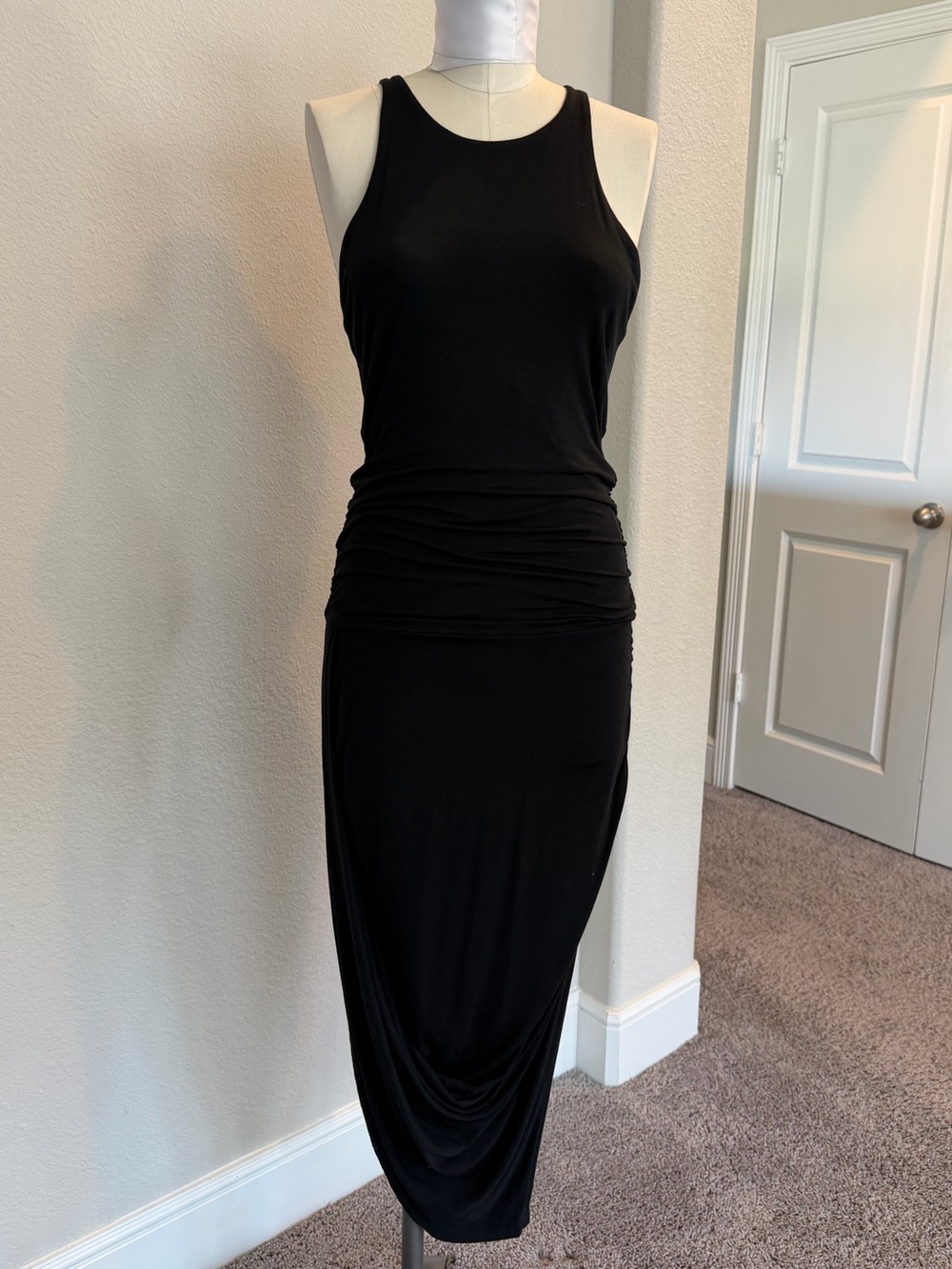 Tart Black Sleeveless Ruched Midi Dress jersey material